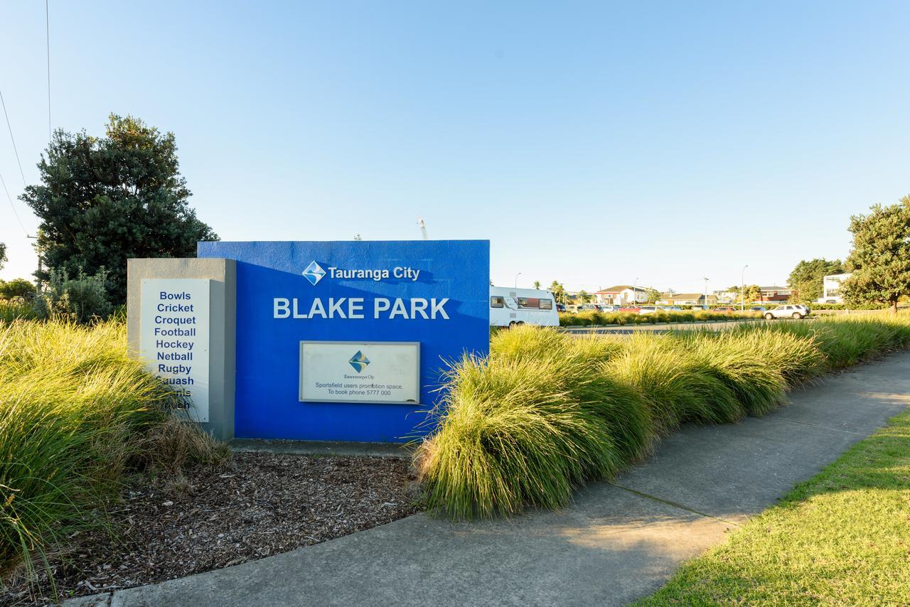 Convenient Family Bach With Easy Access To Blake Park The Beach And Downtown Mount Maunganui Zewnętrze zdjęcie
