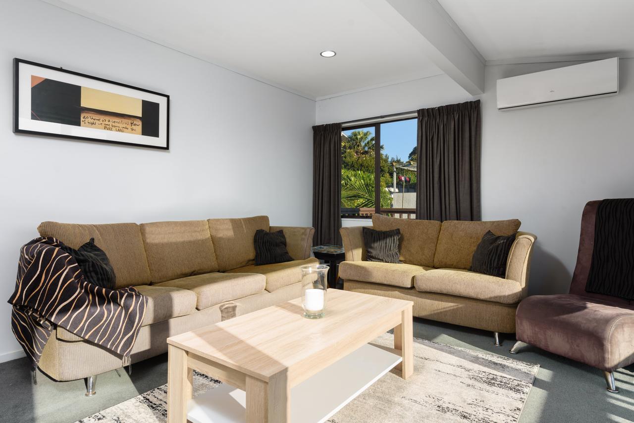 Convenient Family Bach With Easy Access To Blake Park The Beach And Downtown Mount Maunganui Zewnętrze zdjęcie